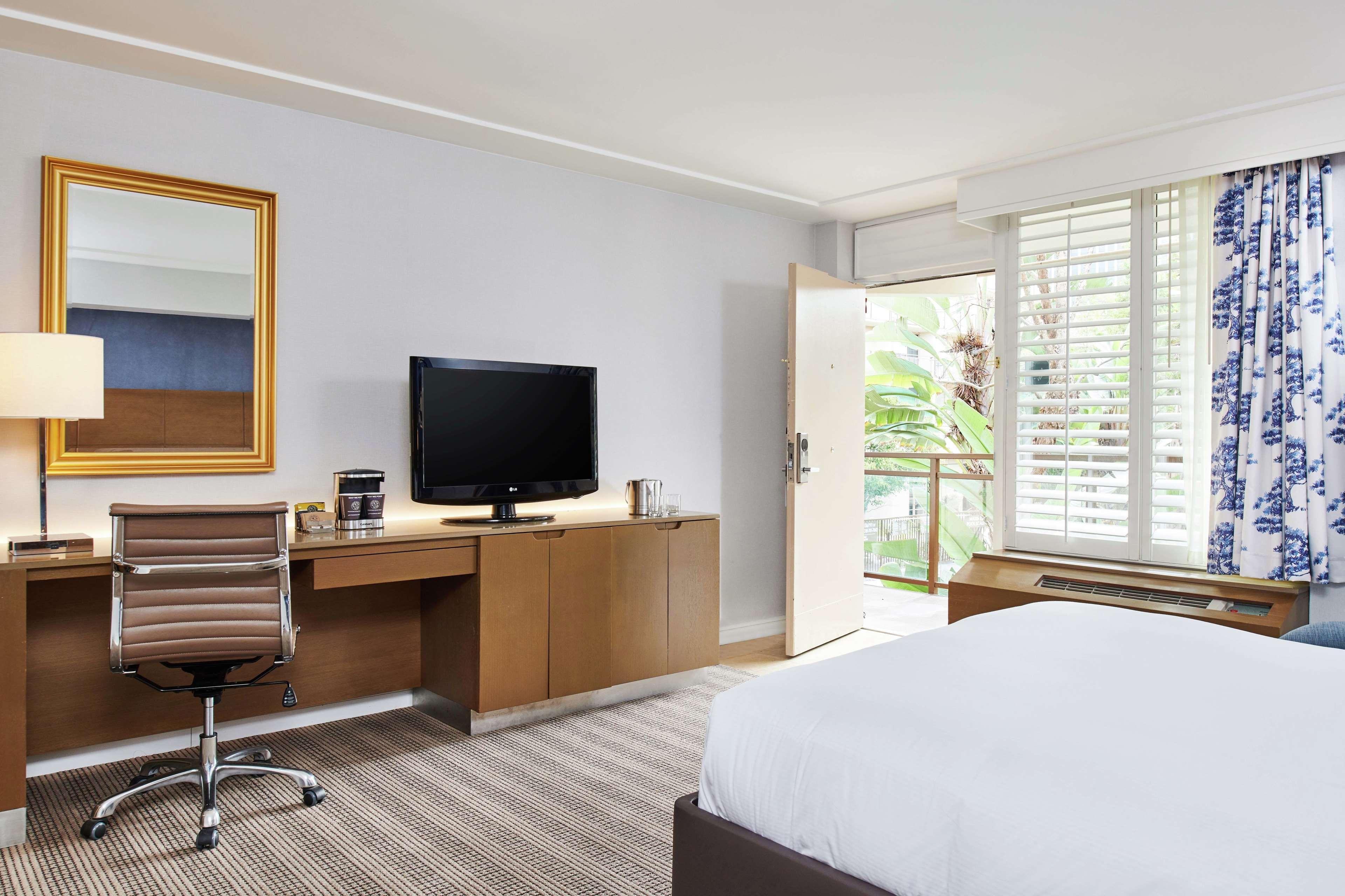 Hotel Doubletree By Hilton - South Bay 3*