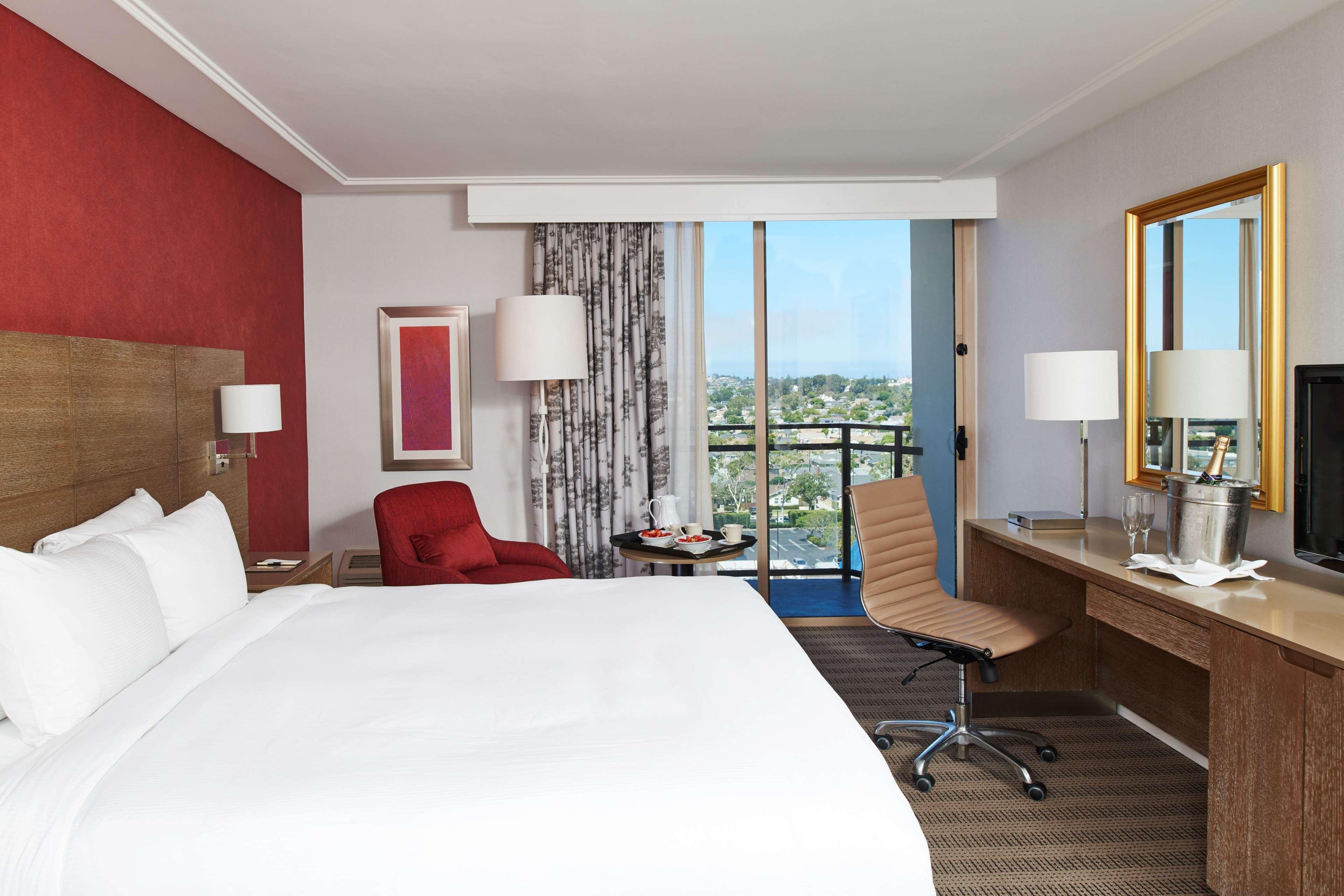 Doubletree By Hilton - South Bay Torrance