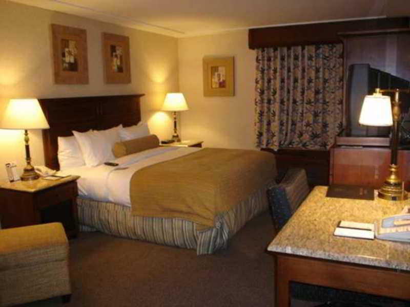 Doubletree By Hilton - South Bay Hotel 3*
